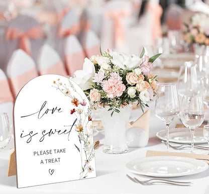 Wildflower Love is Sweet Sign, Wedding Ceremony Signs, 6 x 8 Inch Arch Wooden Tabletop Sign with Stand, Wedding Reception Decoration Supplies (AG05) - color: Love is Sweet