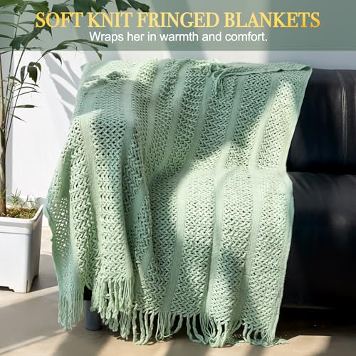 Birthday Gifts for Women, Self Care Gift Basket for Women, Thinking of You & Get Well Soon Gifts, Relaxing Spa Care Package for Mom, Sister, Best Friend, Her - color: Sage Green