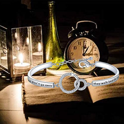 Zuo Bao Memorial Bracelet In Memory Of Dad Mom Sympathy Gift Those We Love Don't Go Away They Walk Beside Us Every Day Loss Jewelry for Her - color: Bracelace S