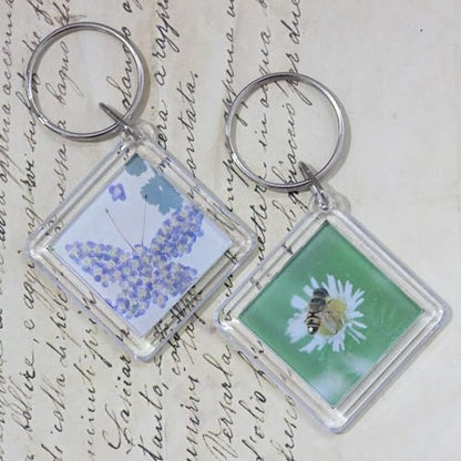 BetterJonny 20Pcs Acrylic Picture Keychain Blanks in Clear Acrylic Picture Frame Keyrings - color: Rhombic