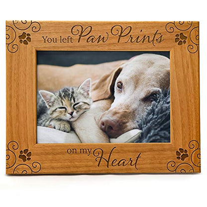You Left Paw Prints On My Heart - Pet Memorial Picture Frame Gift, Engraved Natural Wood Fits a 5x7 Horizontal Portrait, Dog Remembrance, Sympathy Gift, In Memory of, Dog passing away, Condolence - size: 5x7 Horizontal