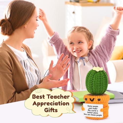 Agantree art Thank You Gifts for Women Best Friend Boss Lady Coworker Teacher Friends Appreciation Birthday Some People Just Make The World Better Handmade Crochet Gifts Basket Christmas - style: People
