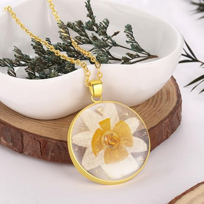 AUNTESIGN Forget-Me-Not and Queen Anne's Lace Pressed Wildflower Necklace | Birth Month Flowers Necklace | Gold/Silver Pressed Flower Jewelry | Mother's Day | Gift For Her - color: Narcissus Necklace(December Birth Flowers)
