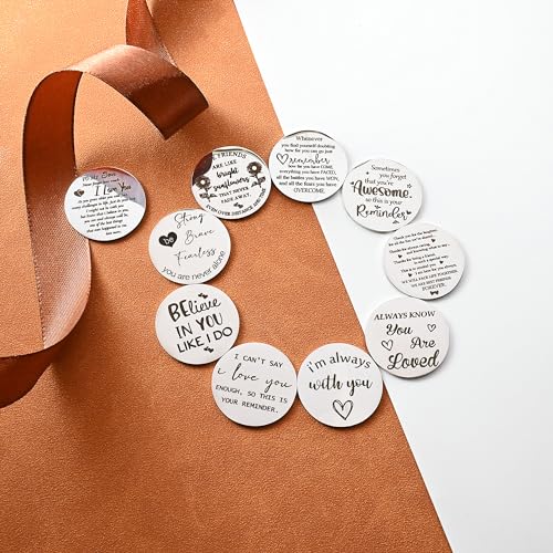 OUMILAN Pocket Hug Token Inspirational Keychain for Men Women | Double Sided Engraved Message Keychain ,Great Little Gifts - color: Gift for Aunt