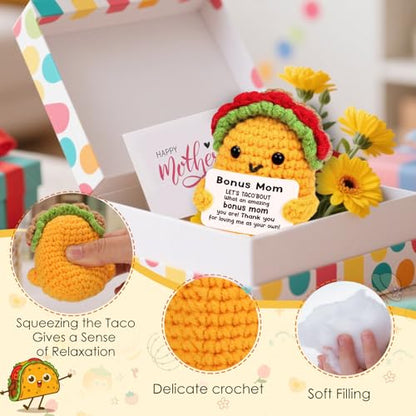 LuoHere Gifts for Stepmom Bonus Mom Mothers Day Funny Gift from Daughter Son, Mothers Day Christmas Birthday Stepmom Gifts Ideas - Handmade Crochet Cute Unique I Love Best Stepped Mom Ever Gift - style: Bonus Mom