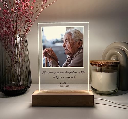 MIRROR MANIA Custom Personalized Photo LED Wood Stand Night Light Up Table Lamp in Loving Memory Loved One Heart R.I.P Condolence Remembrance Loss Sympathy Bereavement Memorial Gift