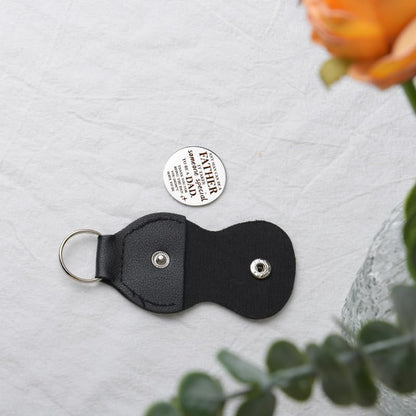 Pocket Hug Token for Women Mom Friend Birthday gifts for Her Him Long Distance Gifts for Men Dad Son Inspirational Keychain - color: Stepfather Dad