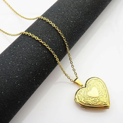 Gold Locket Necklace for Women, Vinatge Heart Oval Butterfly Angel Engraved Pendant that Holds Picture Photo Locket Memorial Necklace Personalized Jewelry Birthday Gifts - color: Heart/Gold