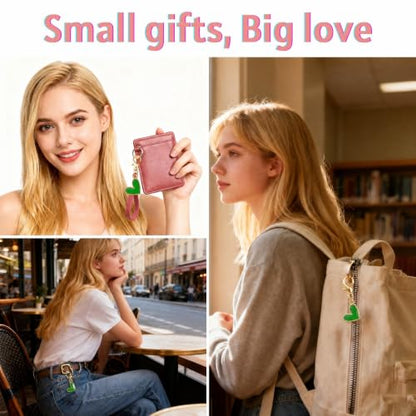 YOJO Pocket Hug Keychain, Love Keychain with Positive Affirmation Card, Emotional Support, Inspirational Gift - color: Green