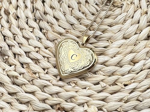 GOKING Love Heart Memory Locket Necklace Holds Pictures for Women - color: Letter C