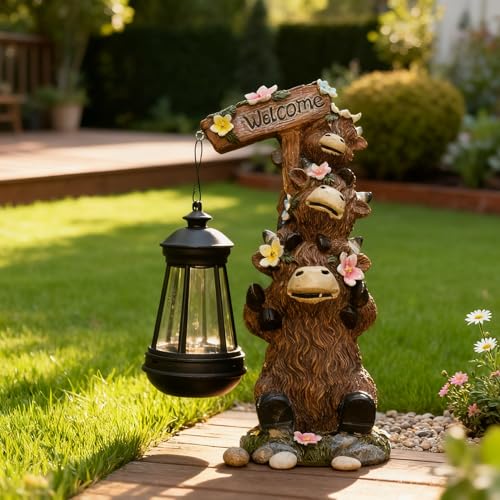 Solar Garden Statues Highland Cow Outdoor Decor Resin Highland Cow Figurine with LED Light Outside Lawn Yard Patio Balcony Gifts for Mom Women - size: 6*5*11 in
