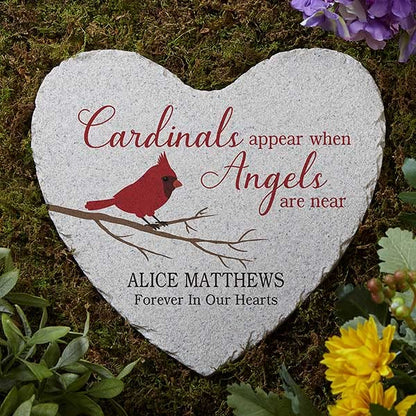 Personalization Universe Cardinal Memorial Custom Heart-Shaped Garden Stone - Durable Polyresin & Sand Outdoor Decor, Personalized Sympathy Gift, Stepping Stone for Garden or Walkway