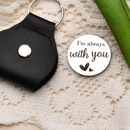 Sisadodo Pocket Hug Token Long Distance Relationship Keepsake Gifts for Son Daughter Birthday Christmas Gifts for Women Men - color: I'm Always With You