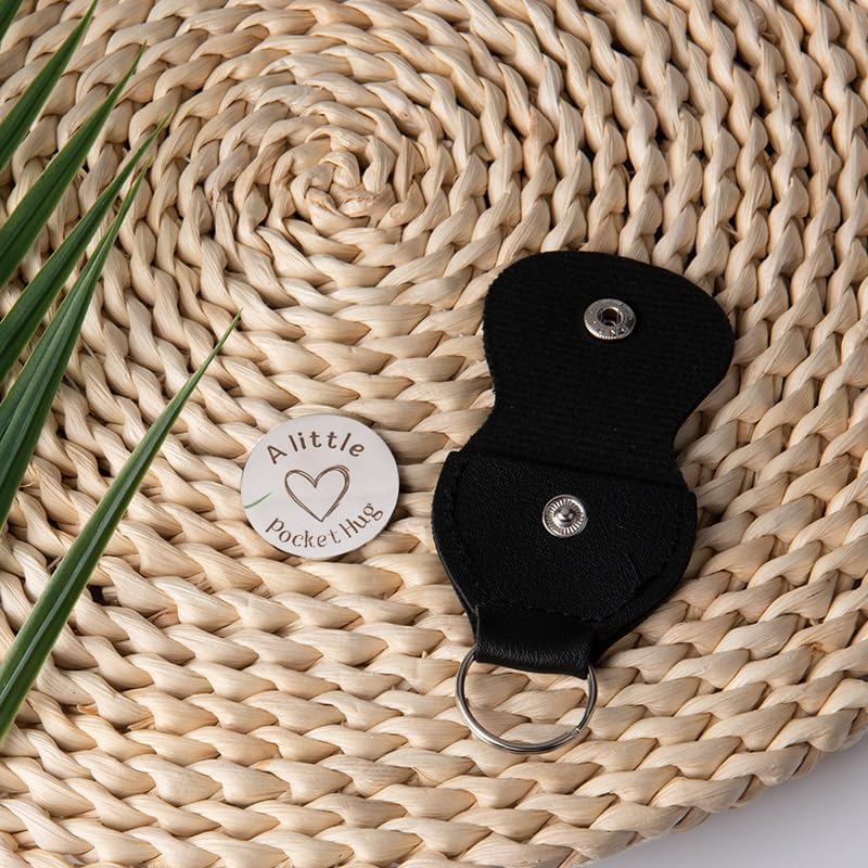 Pocket Hug Token for Women Men Him Birthday Inspirational Gifts for Daughter Friend Long Distance Gifts for Wife Mom - color: I'm Always With You