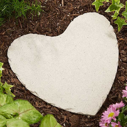 Personalization Universe Cardinal Memorial Custom Heart-Shaped Garden Stone - Durable Polyresin & Sand Outdoor Decor, Personalized Sympathy Gift, Stepping Stone for Garden or Walkway