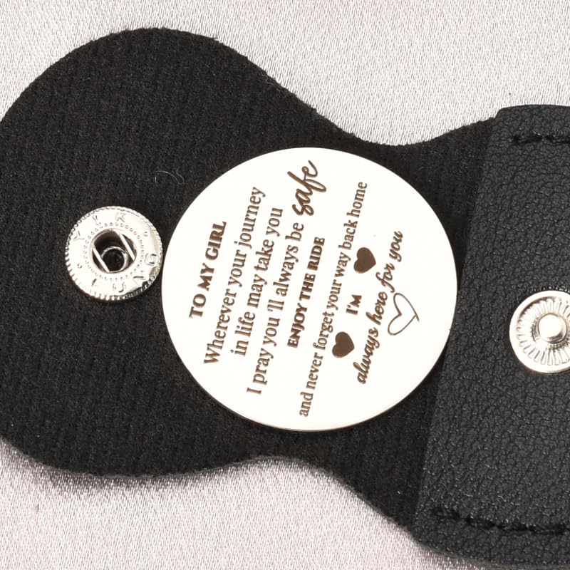 Sisadodo Pocket Hug Token Long Distance Relationship Keepsake Gifts for Women Birthday Christmas Gifts With Leather Keychain - color: To My Girl