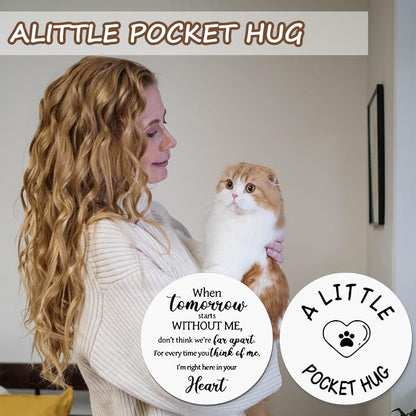 Xiyantiji Memorial Gifts for Loss of Dog Cat Leather Pocket Hug Keychain Remembrance Bereavement Gifts for Pet Owner Friends - color: Silver