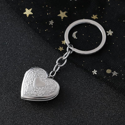 2PCS Elegant Heart Locket Keychain with Decorative Chain Stainless steel, Heart Pattern Design, Photo Frame Pendant - color: Heart-1